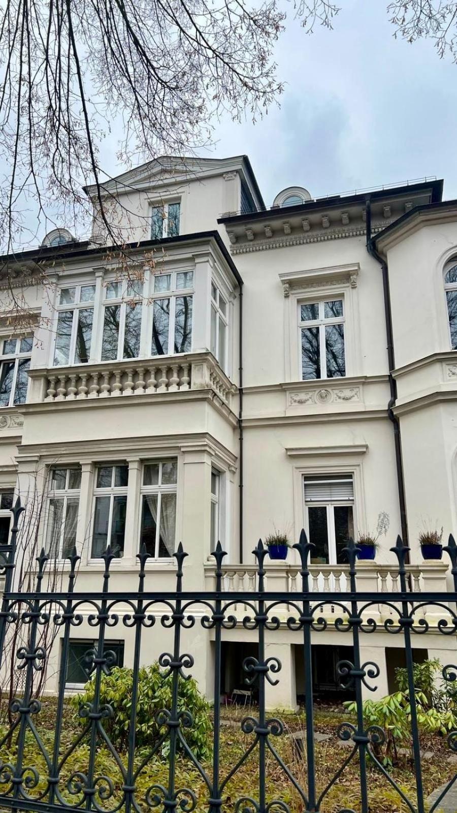 Old Building Dream In Apartment Wiesbaden